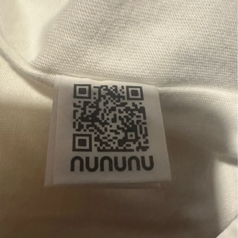 Nununu White T-Shirt soft cotton crewneck pants size 6-7 NWT short sleeve